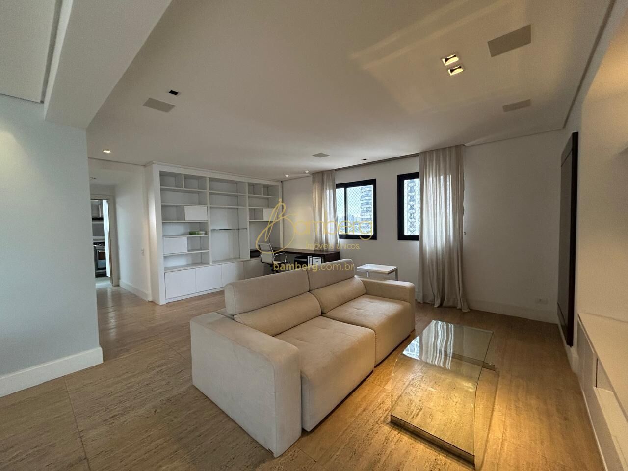 Apartamento no bairro Moema - São Paulo