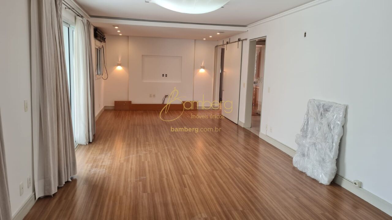 Apartamento no bairro Chácara Santo Antônio  - São Paulo