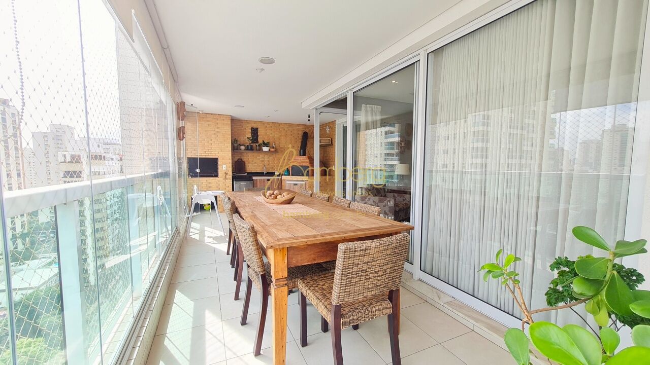 Apartamento no bairro Campo Belo - São Paulo