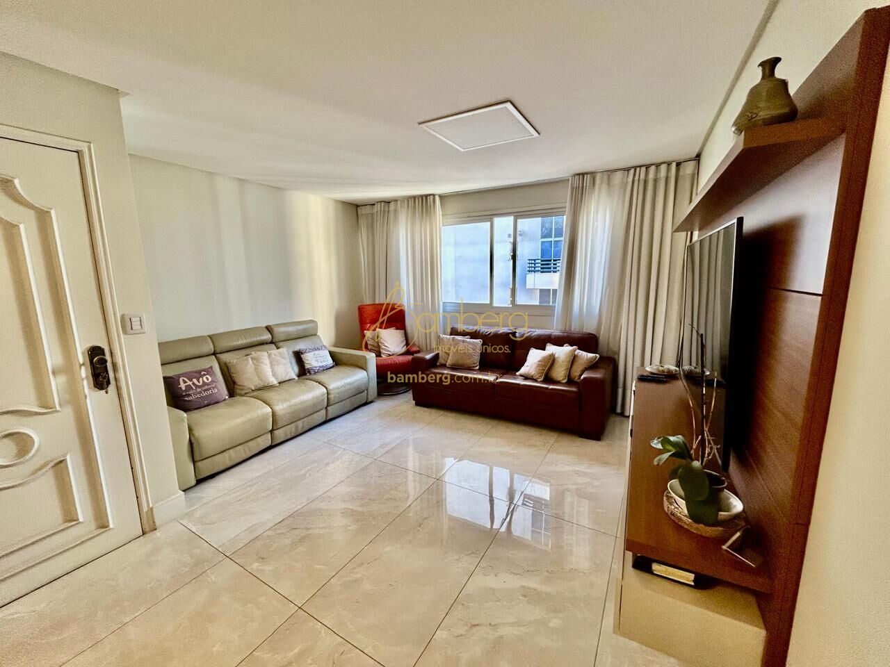 Apartamento no bairro Moema - São Paulo
