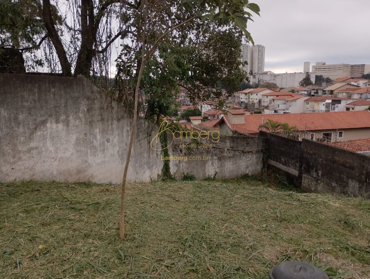 Terreno no bairro Jardim das Vertentes - São Paulo