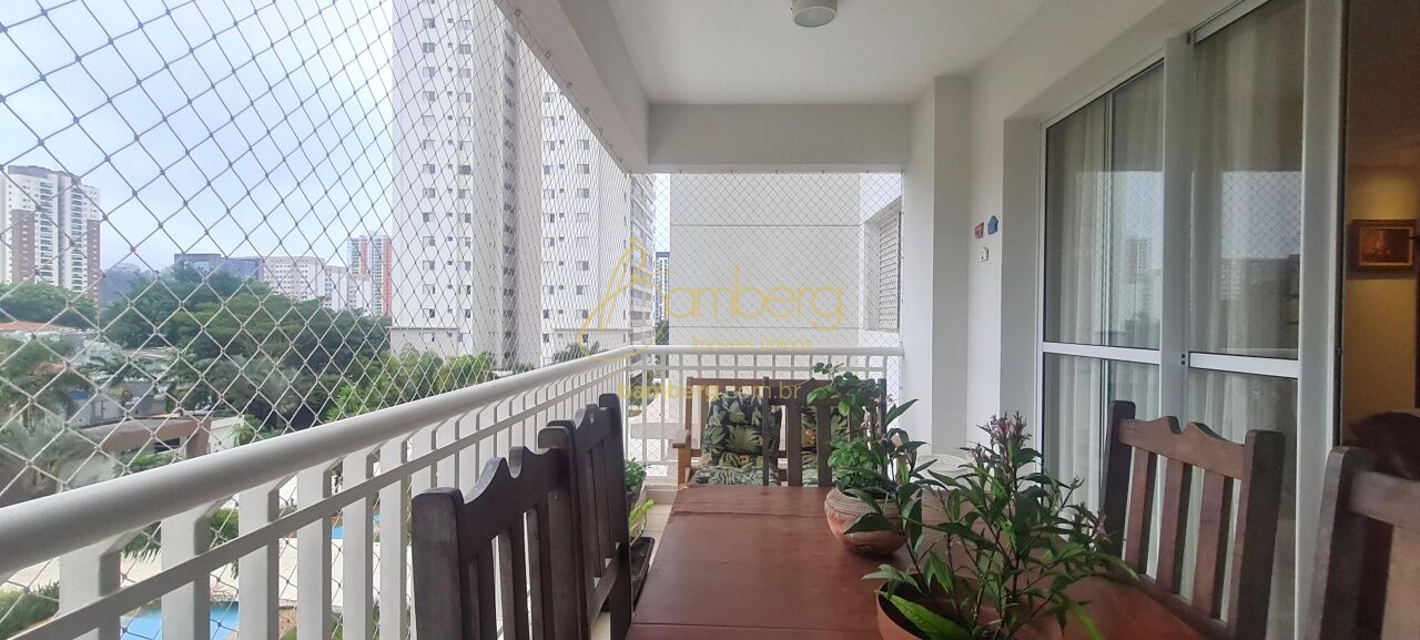 Apartamento no bairro Granja Julieta - São Paulo