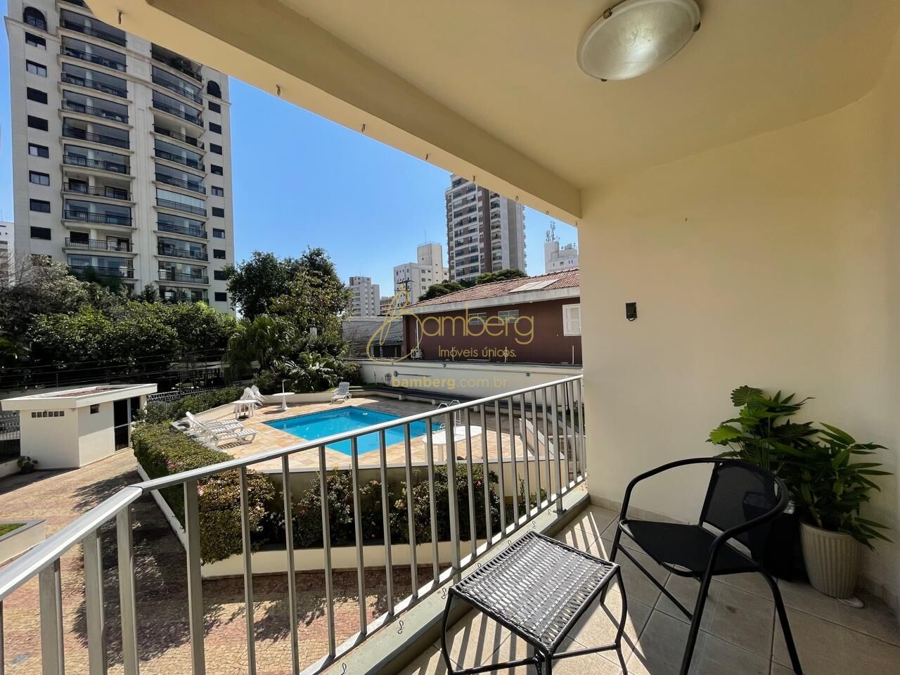 Apartamento no bairro Campo Belo - São Paulo
