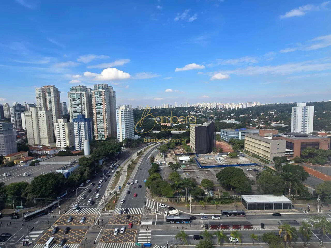 Apartamento no bairro Jardim das Acácias - São Paulo