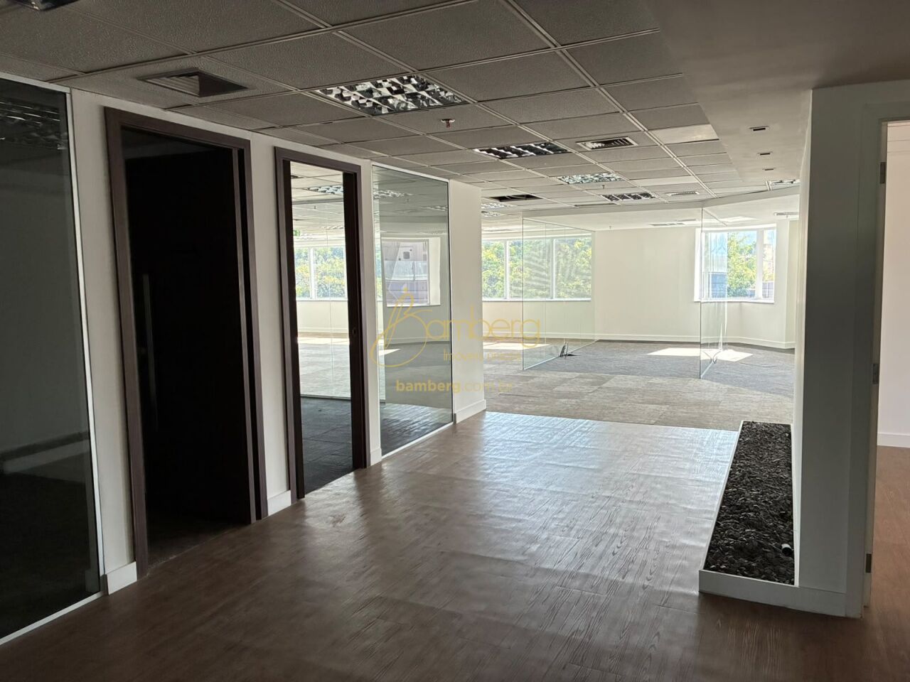 Comercial no bairro Chácara Santo Antônio  - São Paulo