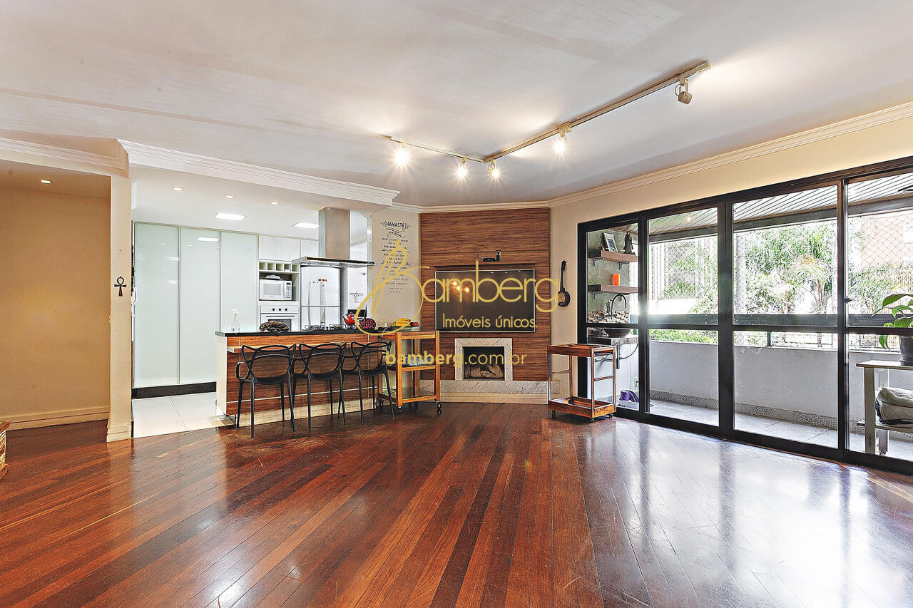 Apartamento no bairro Moema - São Paulo