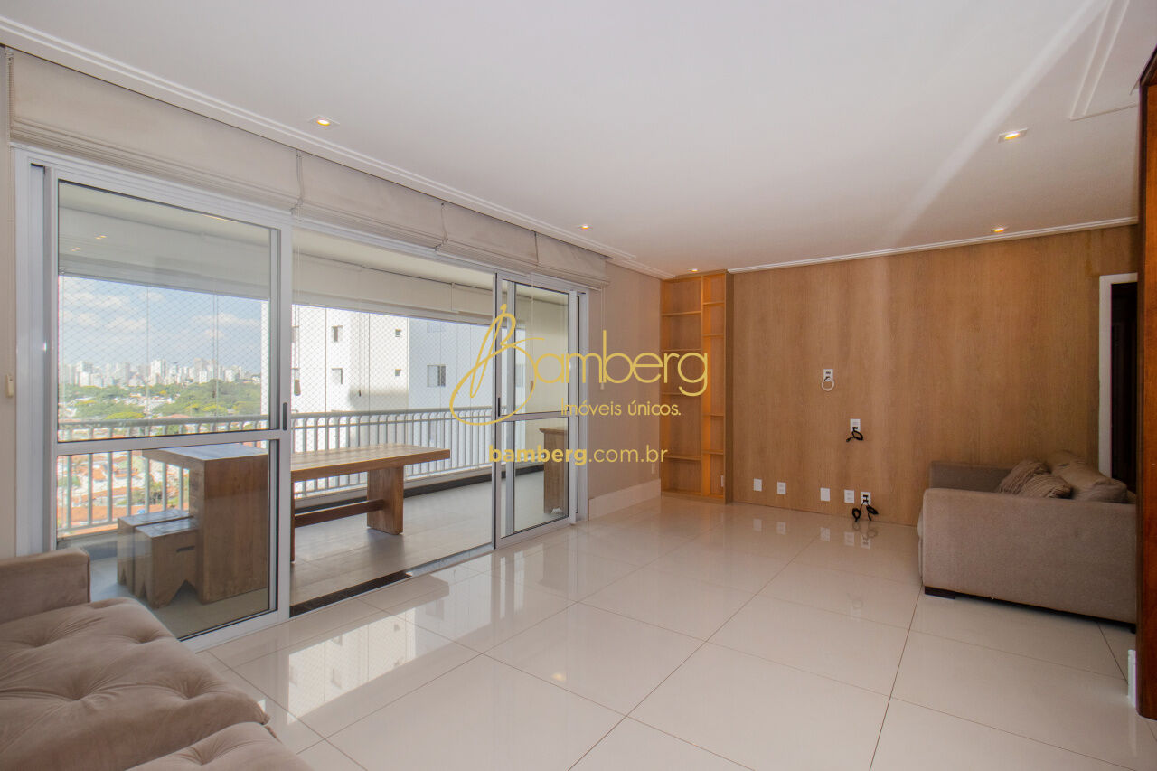 Apartamento no bairro Granja Julieta - São Paulo