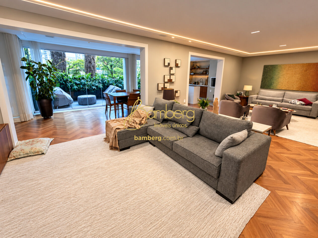 Apartamento no bairro Parque Colonial - São Paulo