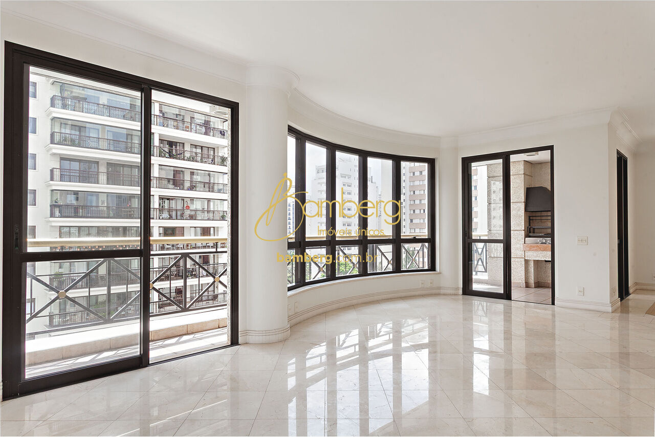 Apartamento no bairro Campo Belo - São Paulo