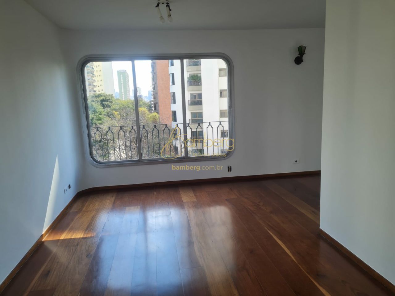Apartamento no bairro Brooklin Paulista - São Paulo