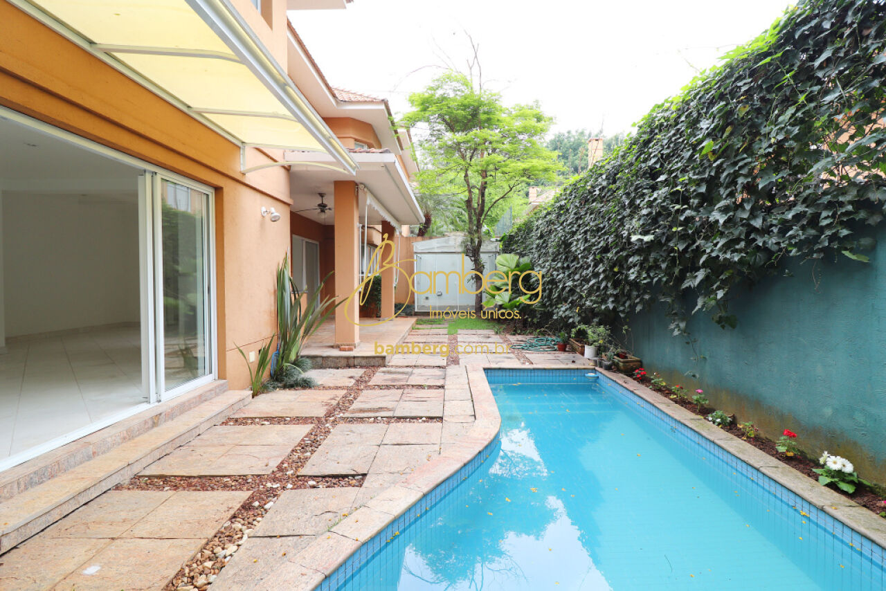 Casa no bairro Jardim Cordeiro - São Paulo