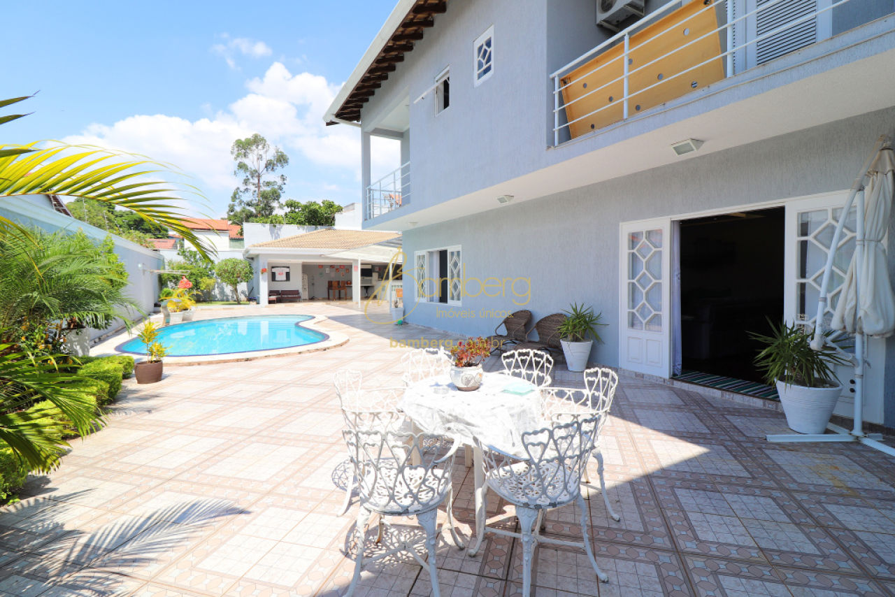 Casa no bairro Interlagos - São Paulo