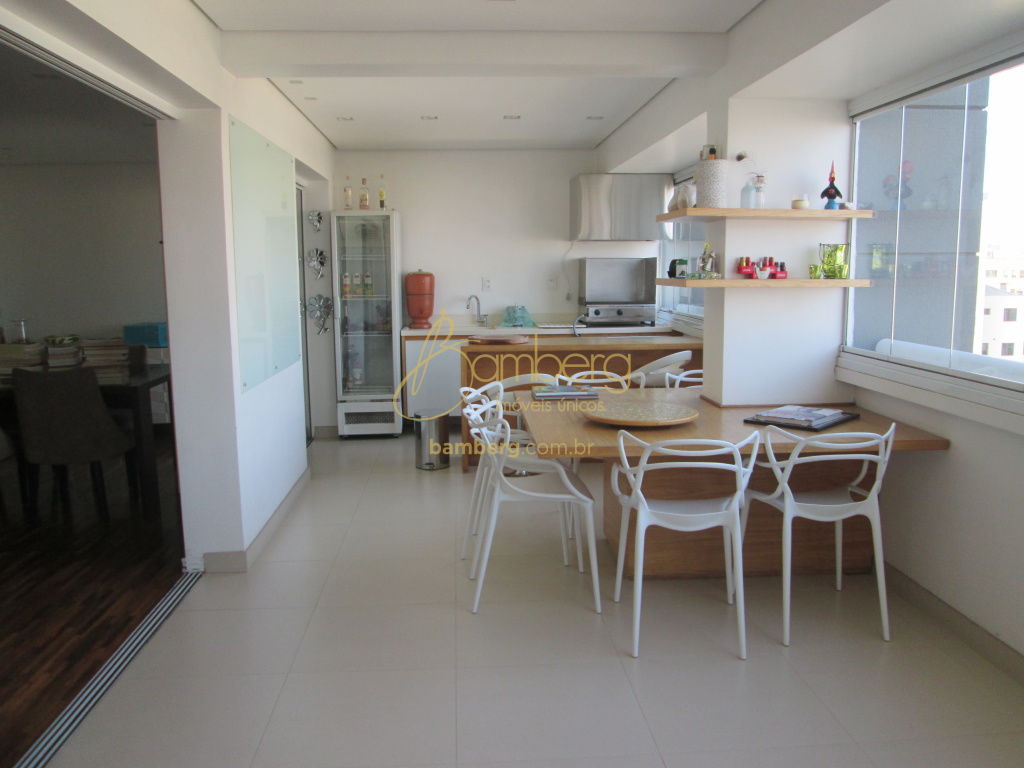 Apartamento no bairro Vila Suzana - São Paulo