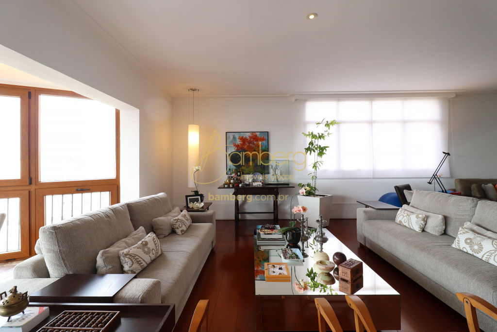 Apartamento no bairro Morumbi - São Paulo