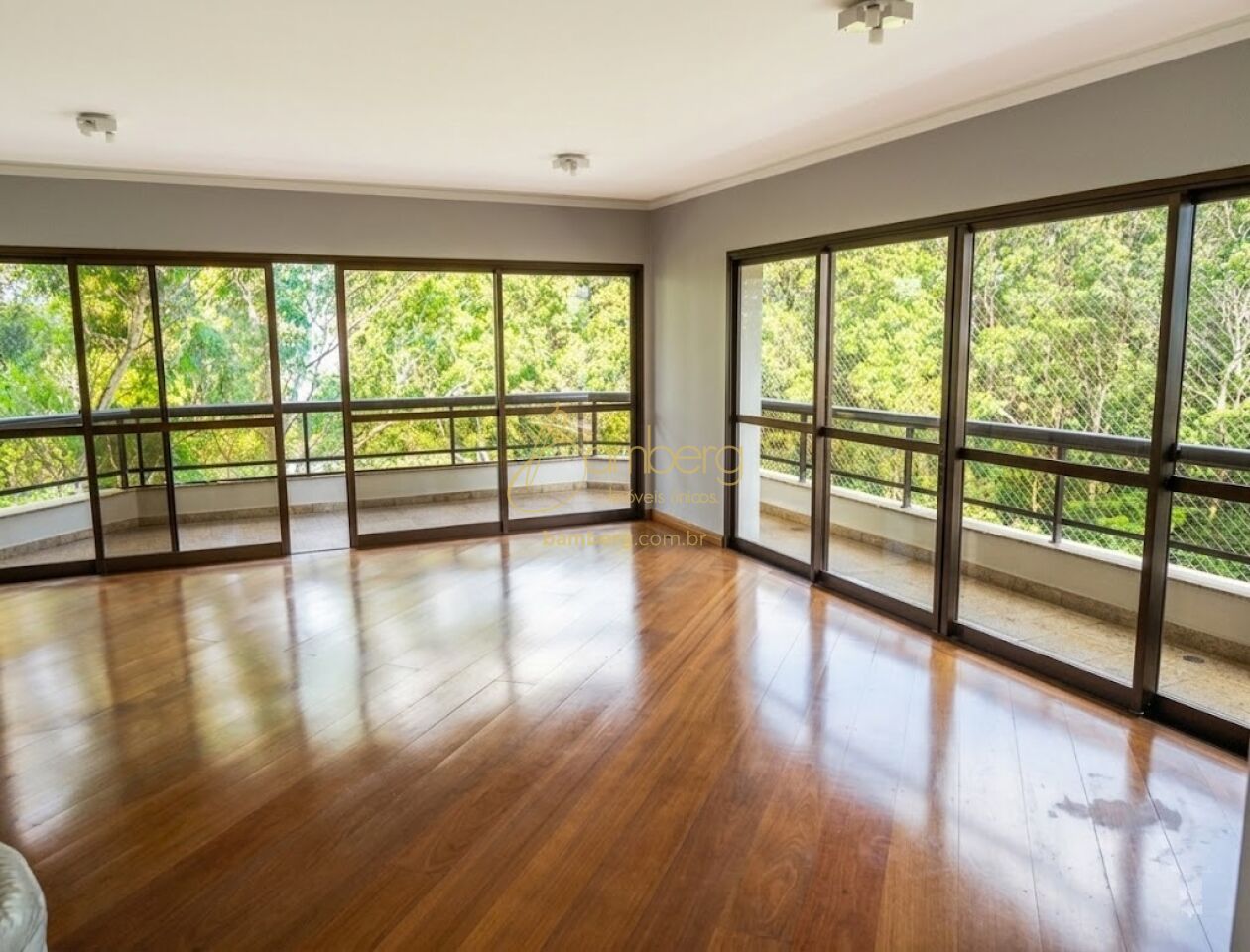 Apartamento no bairro Vila Suzana - São Paulo