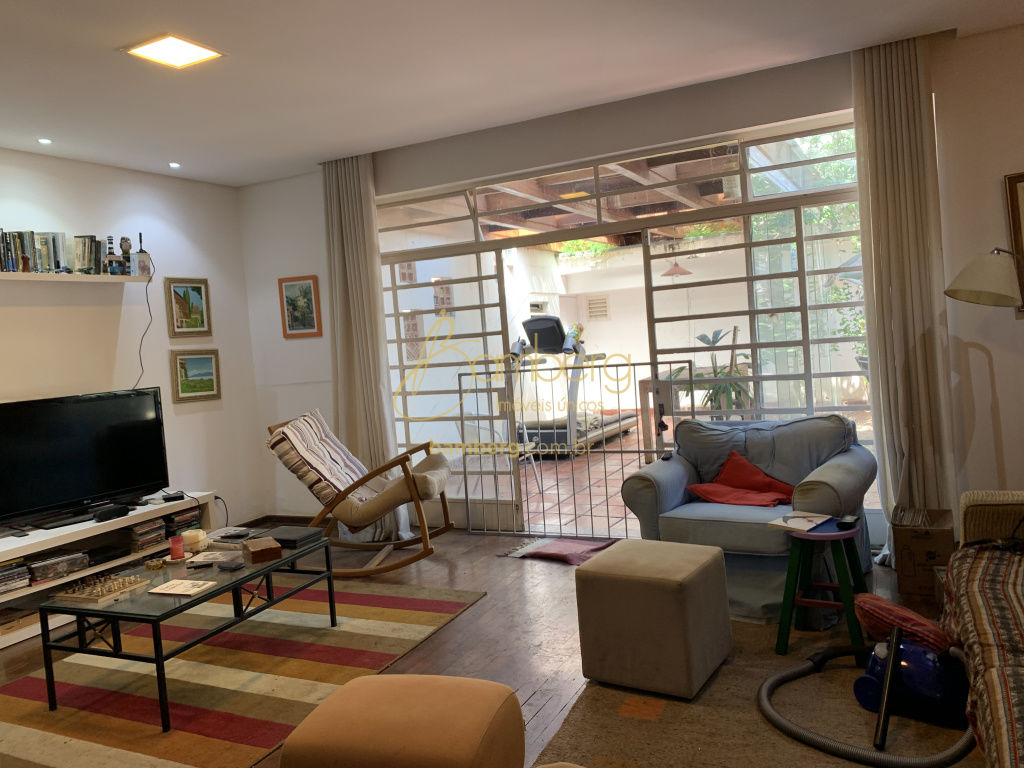 Casa no bairro Jardim Leonor - São Paulo