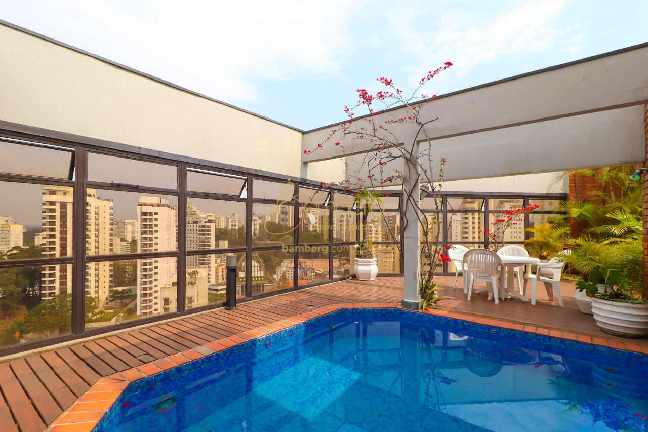 Apartamento no bairro Morumbi - São Paulo