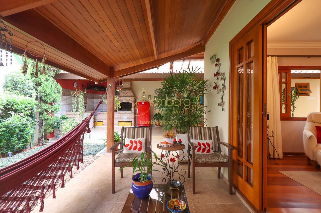 Casa no bairro Super Quadra Morumbi - São Paulo