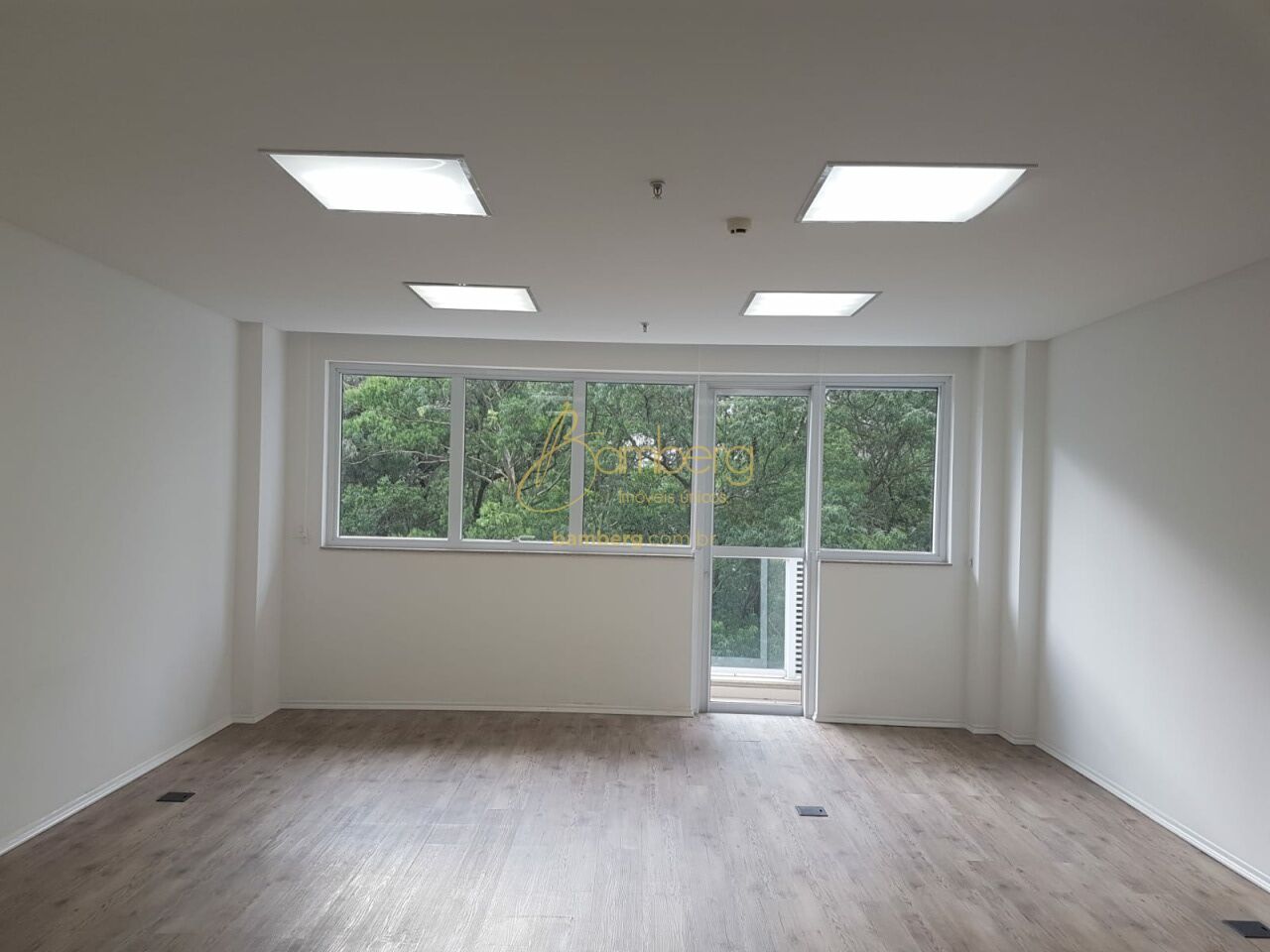 Comercial no bairro Vila Andrade - São Paulo