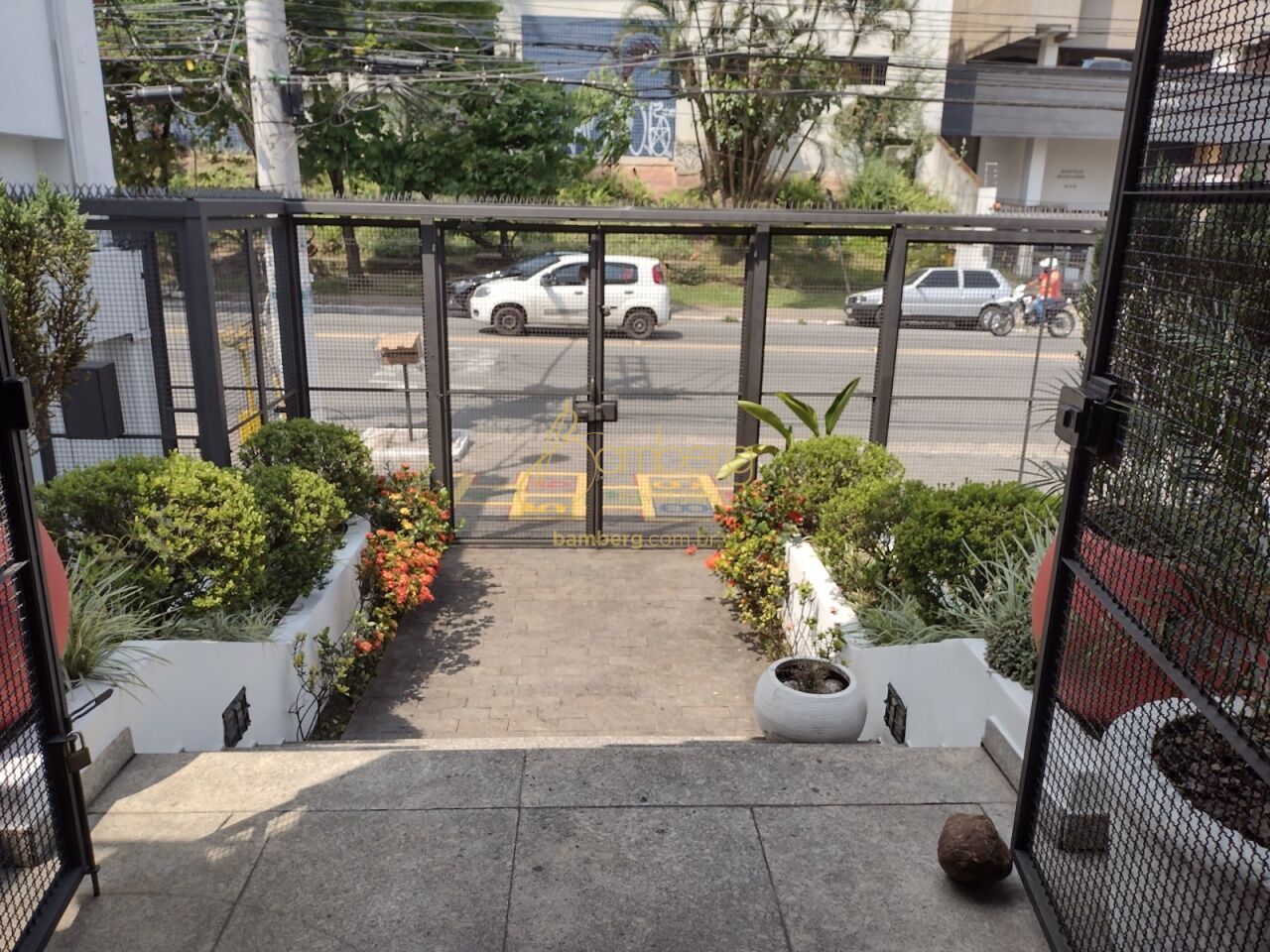 Comercial no bairro Jardim Londrina - São Paulo