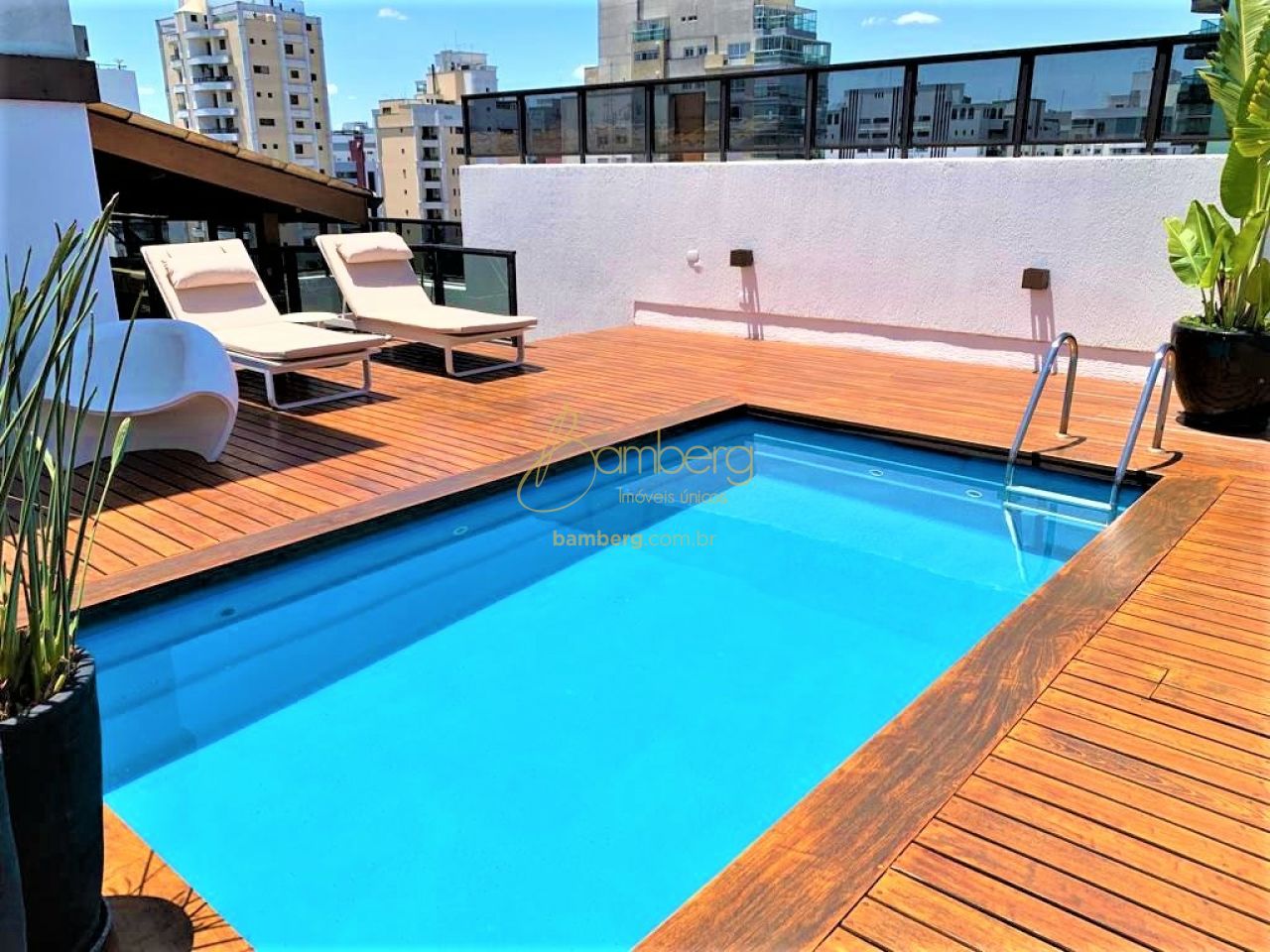 Apartamento no bairro Moema - São Paulo
