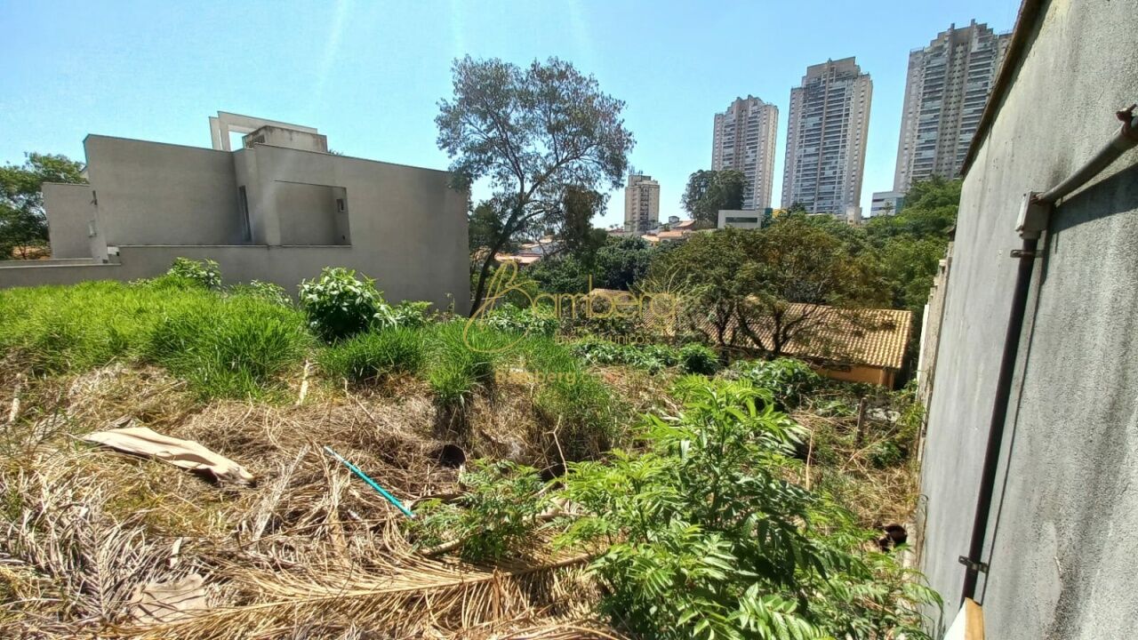 Terreno no bairro Jardim Londrina - São Paulo
