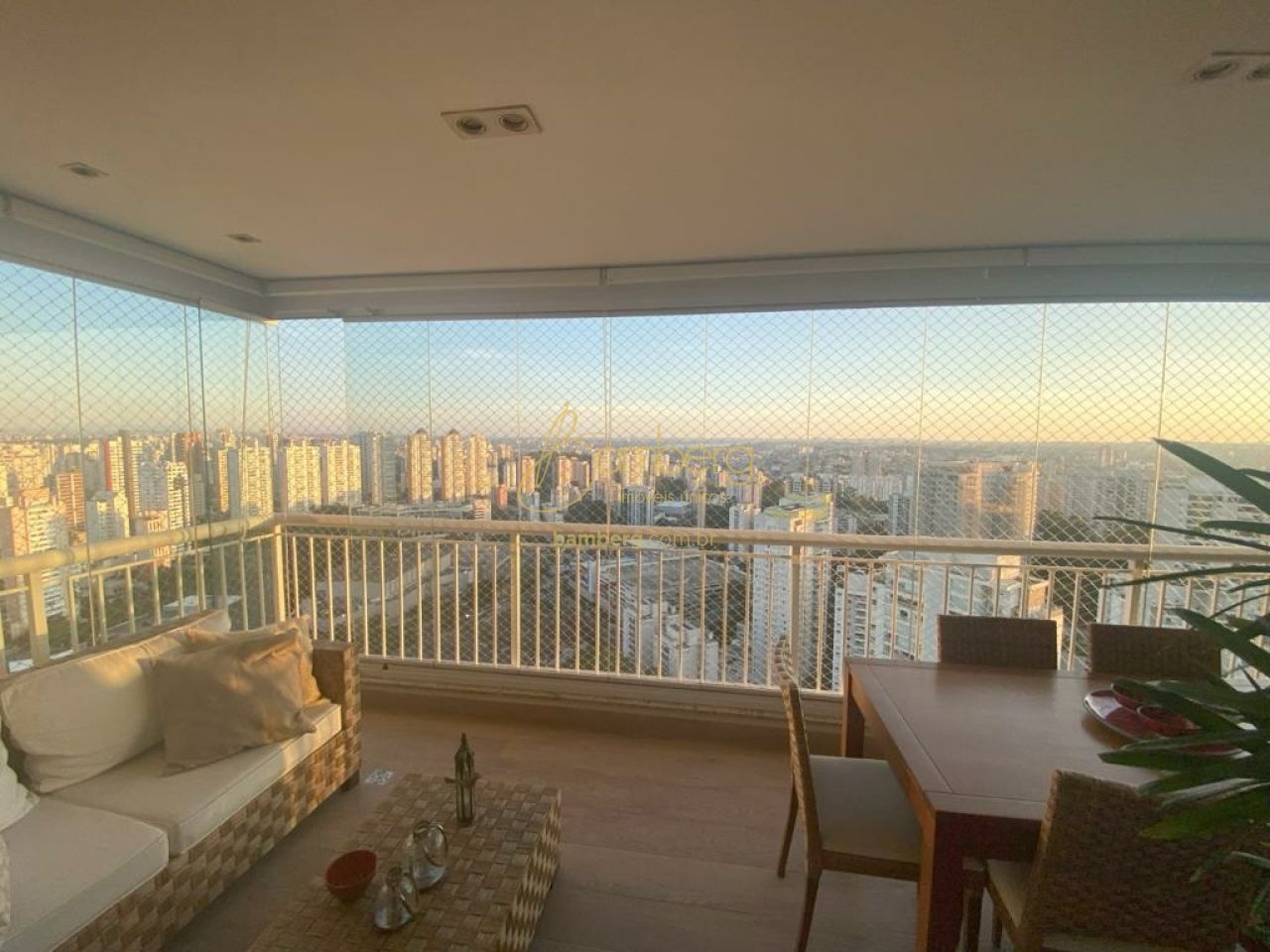 Apartamento no bairro Vila Andrade - São Paulo