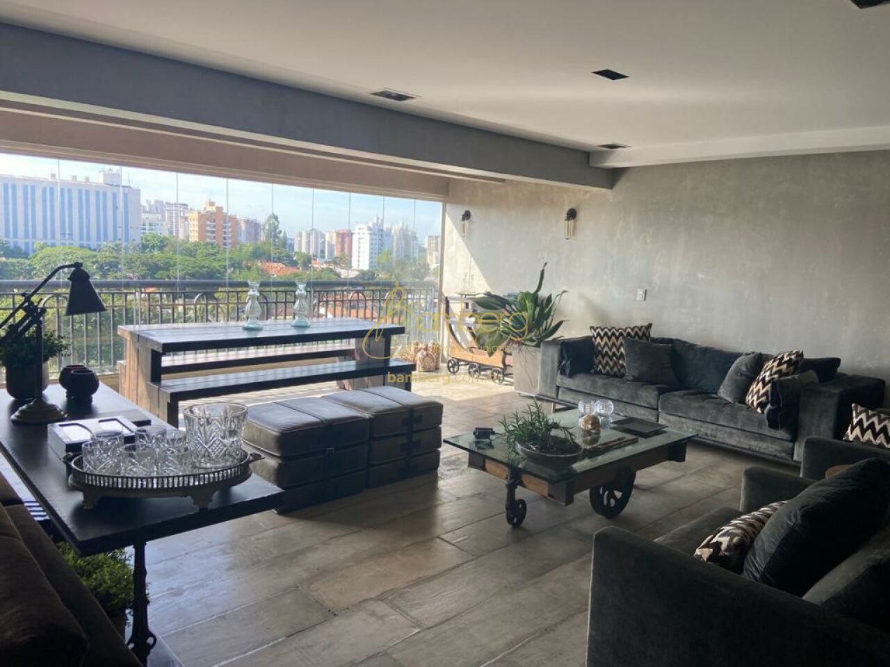 Apartamento no bairro Alto da Boa Vista - São Paulo