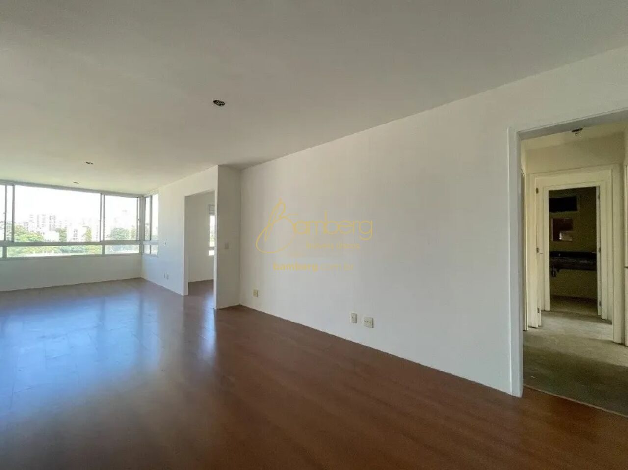 Apartamento no bairro Panamby - São Paulo