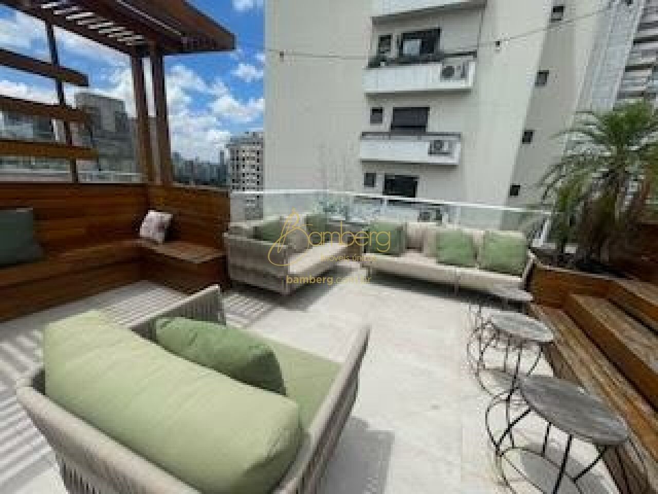 Apartamento no bairro Real Parque - São Paulo
