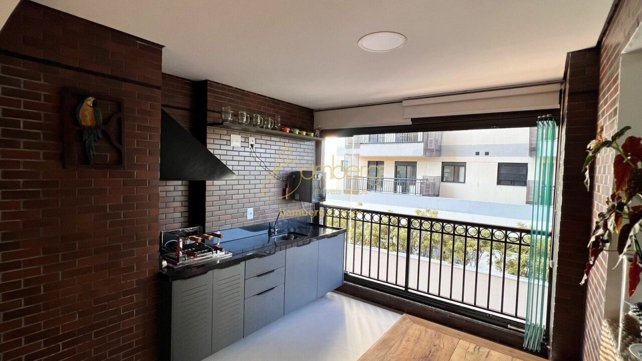 Apartamento no bairro Dezoito do Forte Empresarial/Alphaville. - Barueri