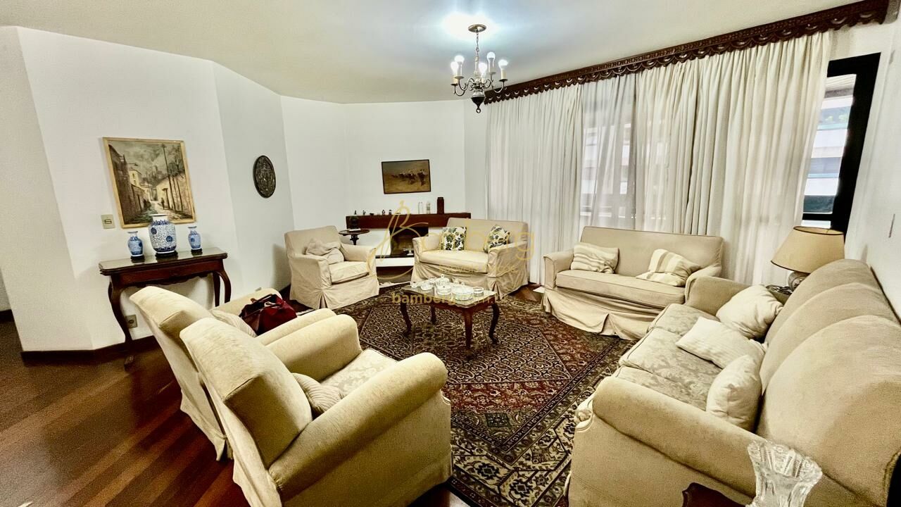 Apartamento no bairro Moema - São Paulo