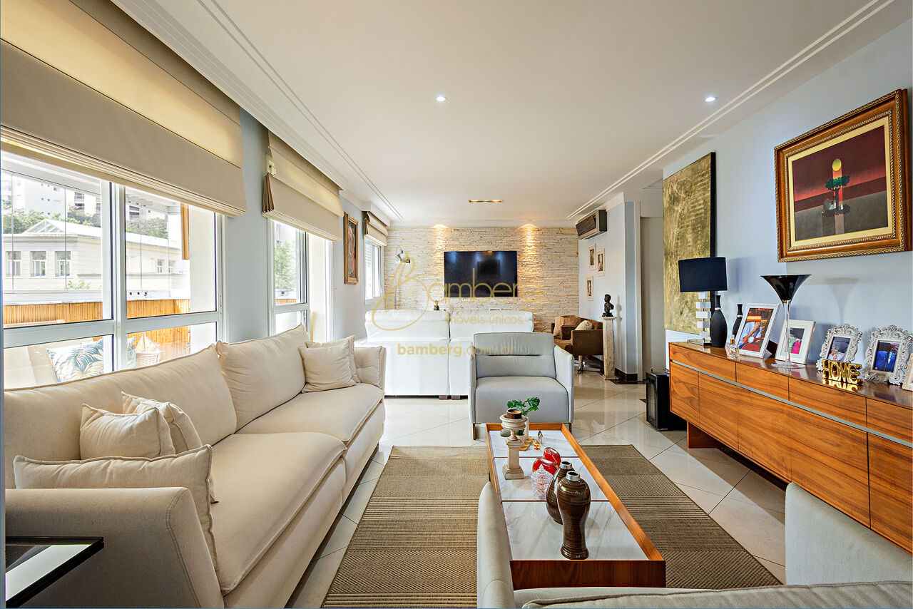 Apartamento no bairro Panamby - São Paulo