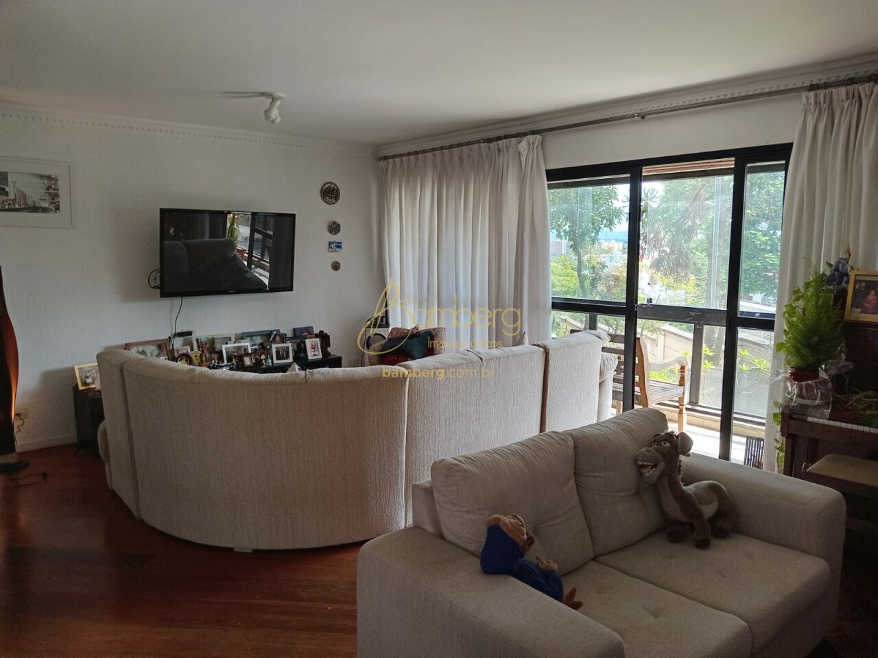 Apartamento no bairro Jardim Leonor - São Paulo