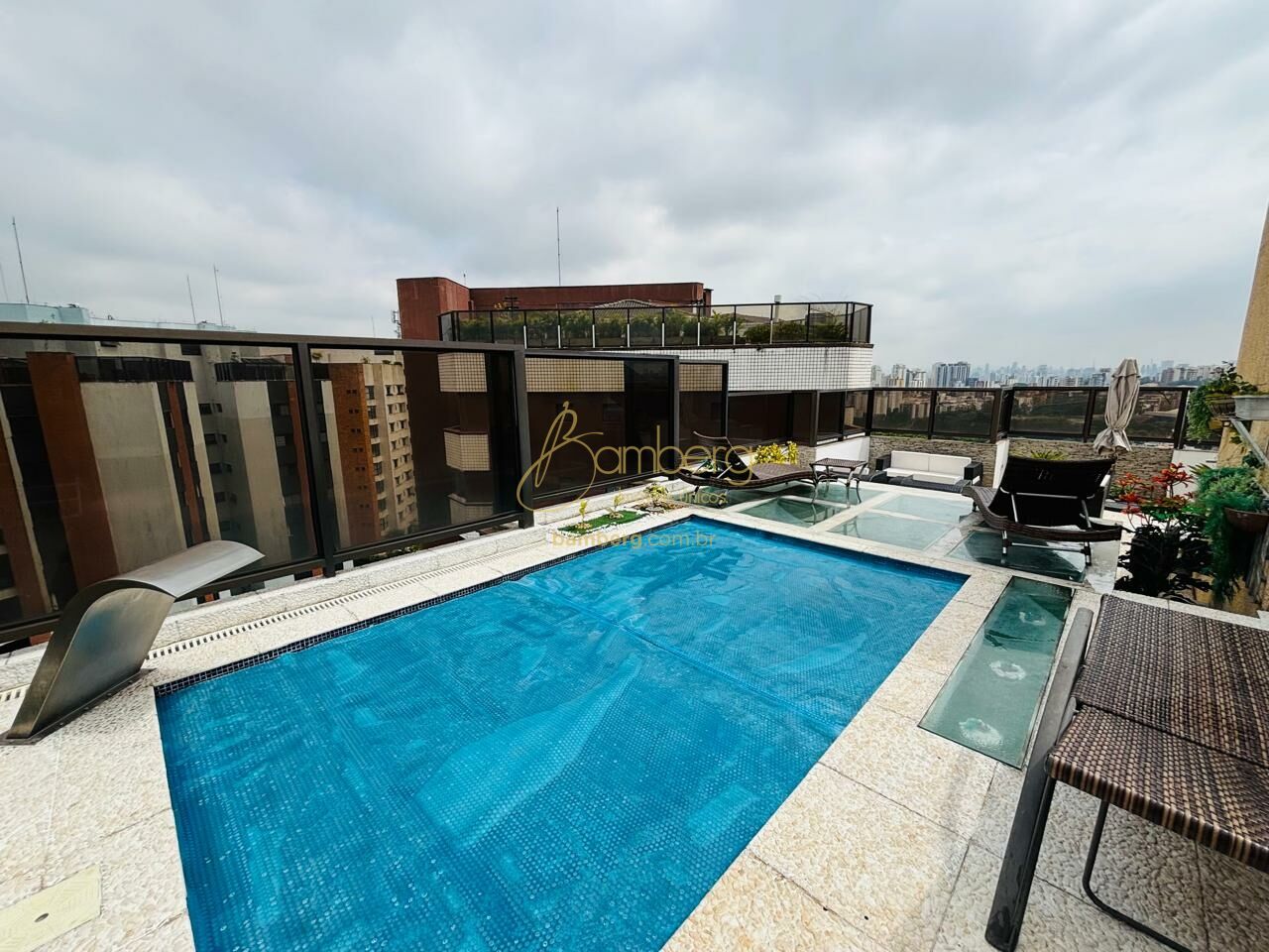 Apartamento no bairro Morumbi - São Paulo