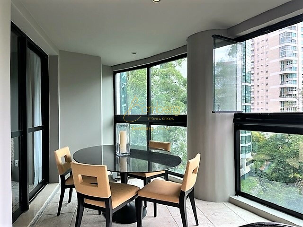 Apartamento no bairro Morumbi - São Paulo