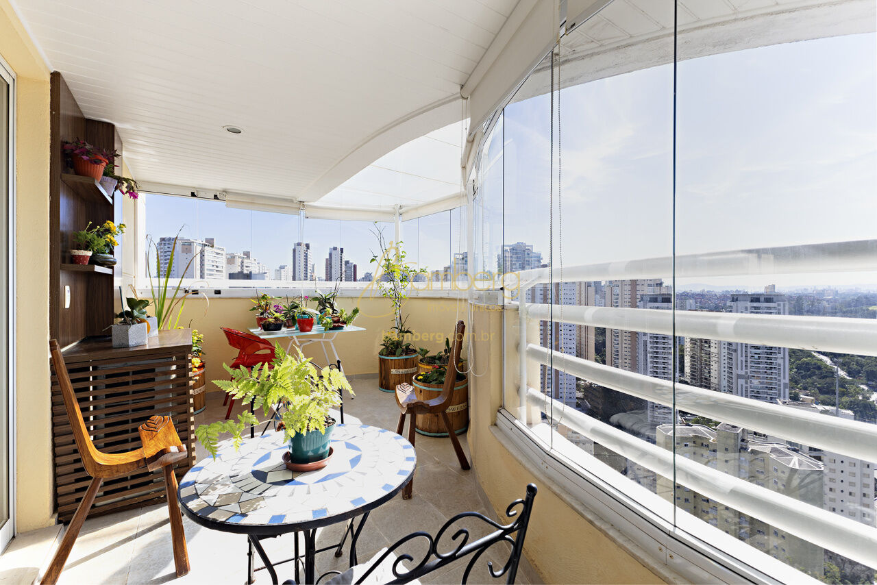 Apartamento no bairro Vila Andrade - São Paulo