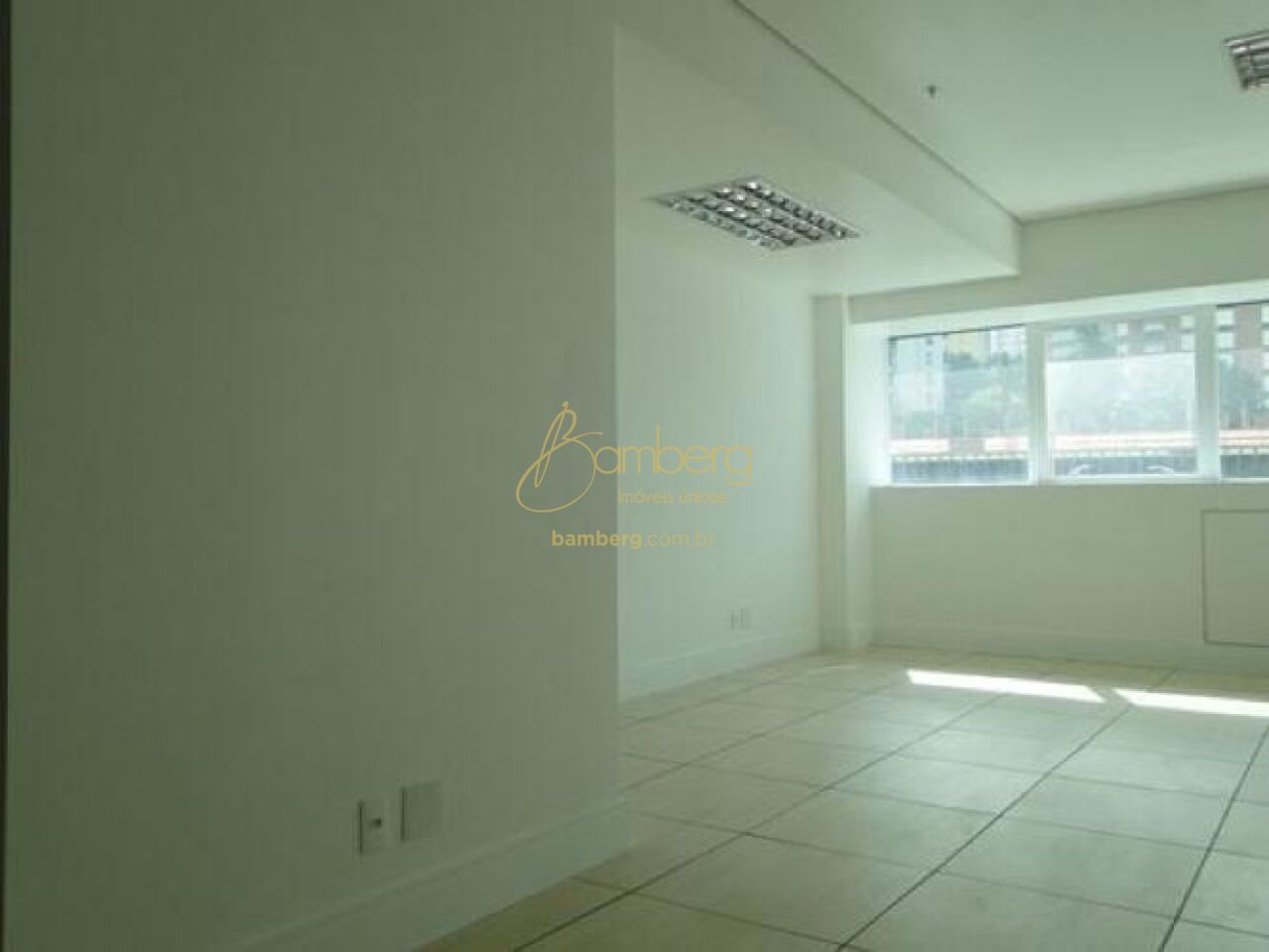 Comercial no bairro Morumbi - São Paulo