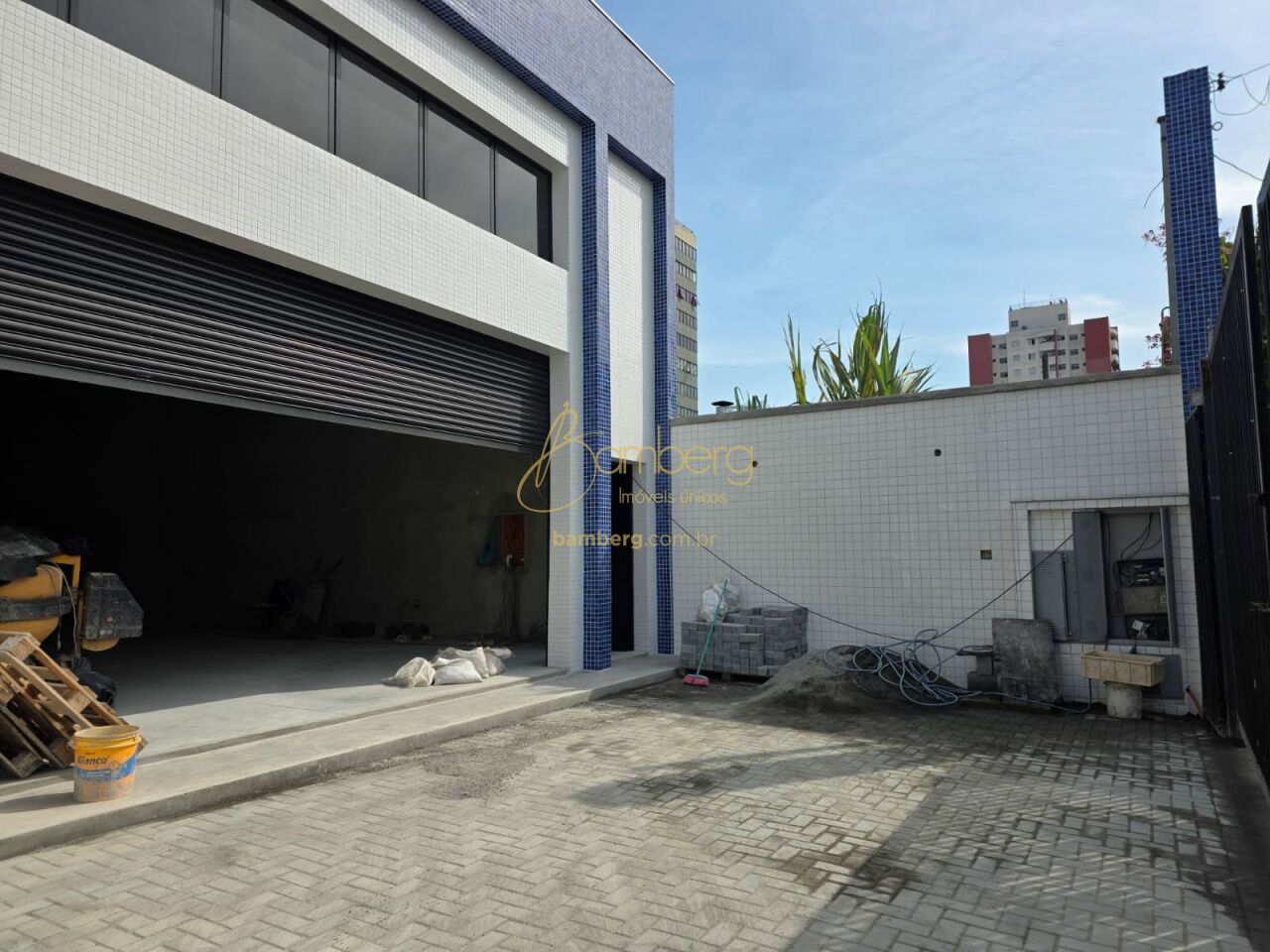 Comercial no bairro Chácara Santo Antônio  - São Paulo