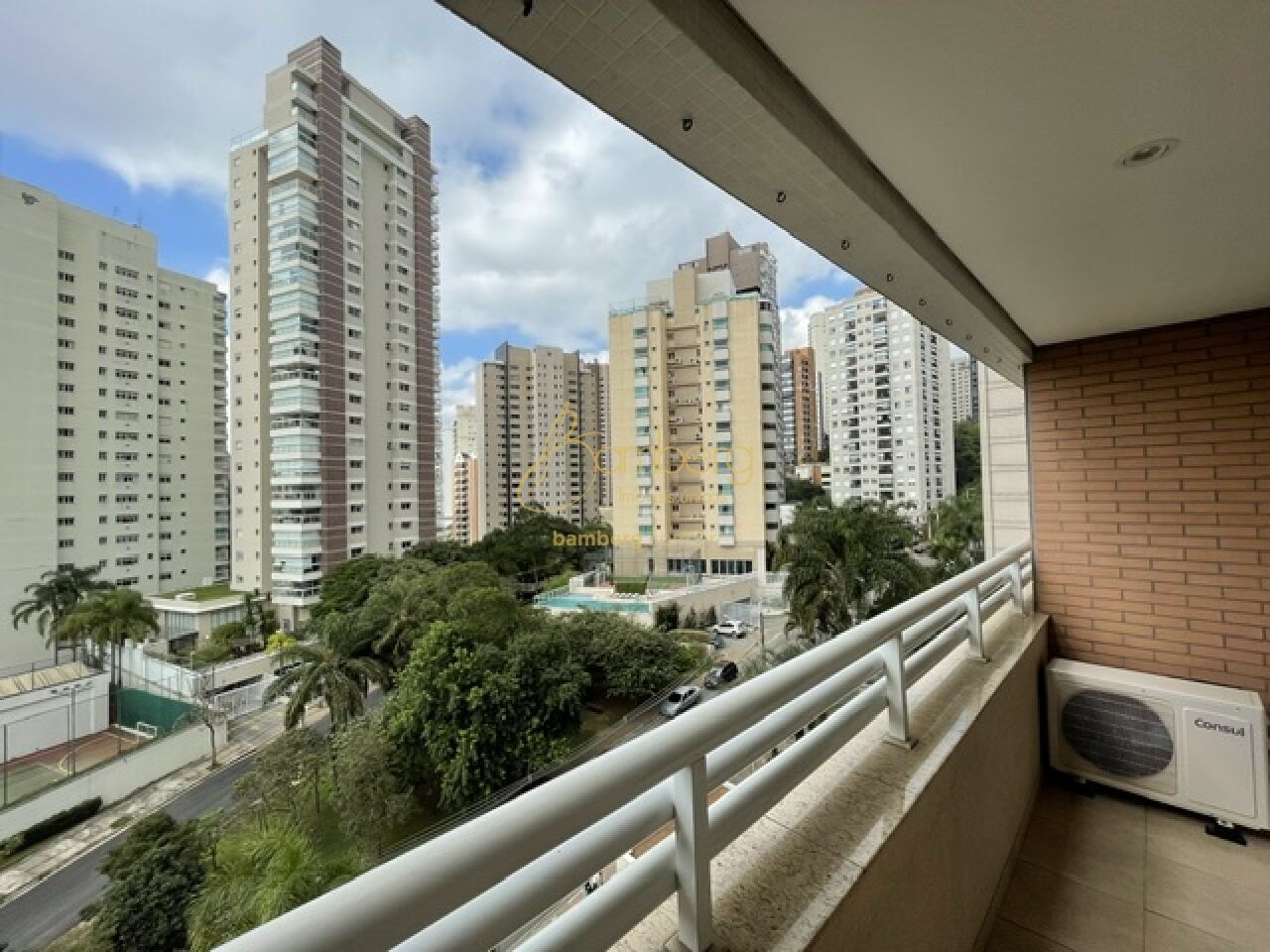 Apartamento no bairro Vila Suzana - São Paulo