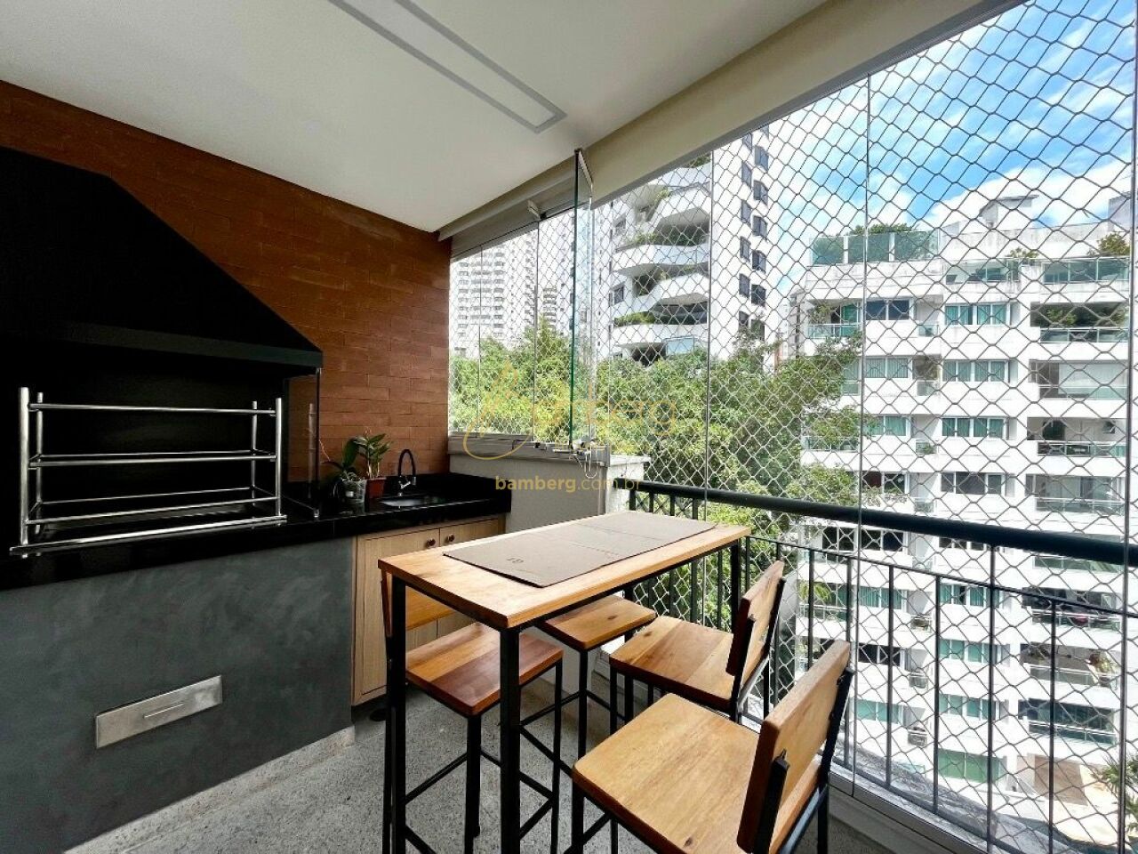 Apartamento no bairro Real Parque - São Paulo