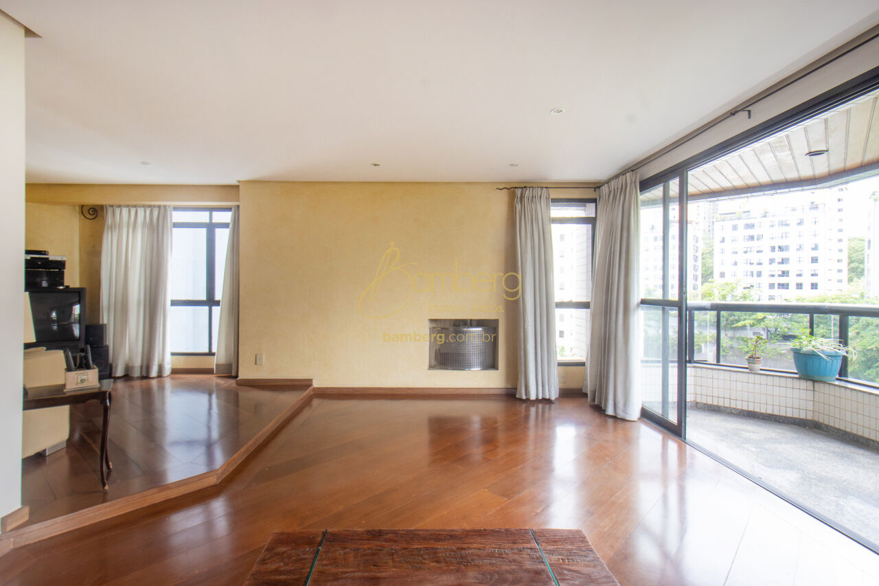 Apartamento no bairro Vila Suzana - São Paulo