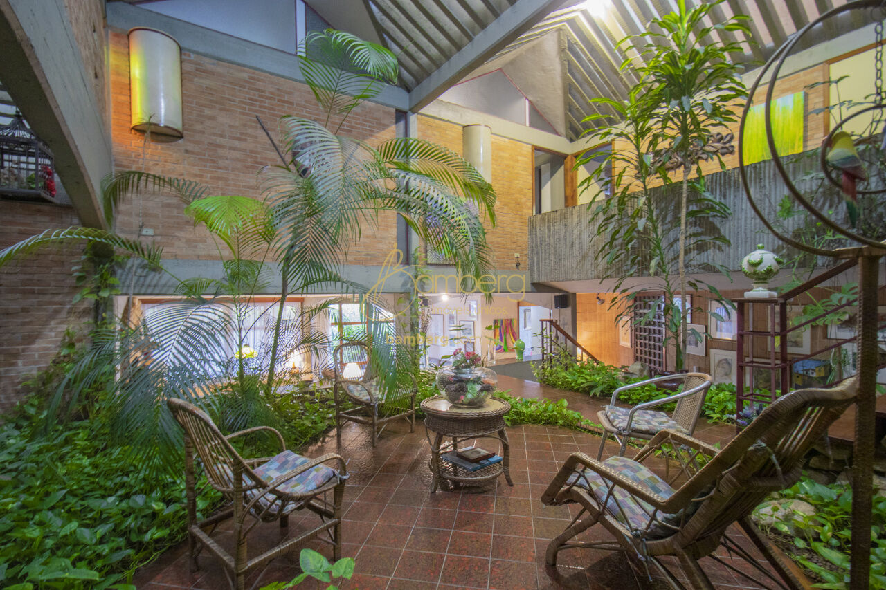 Casa no bairro Jardim Guedala - São Paulo