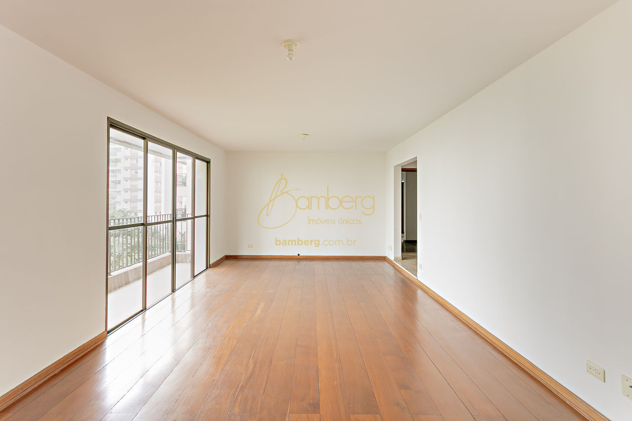 Apartamento no bairro Campo Belo - São Paulo