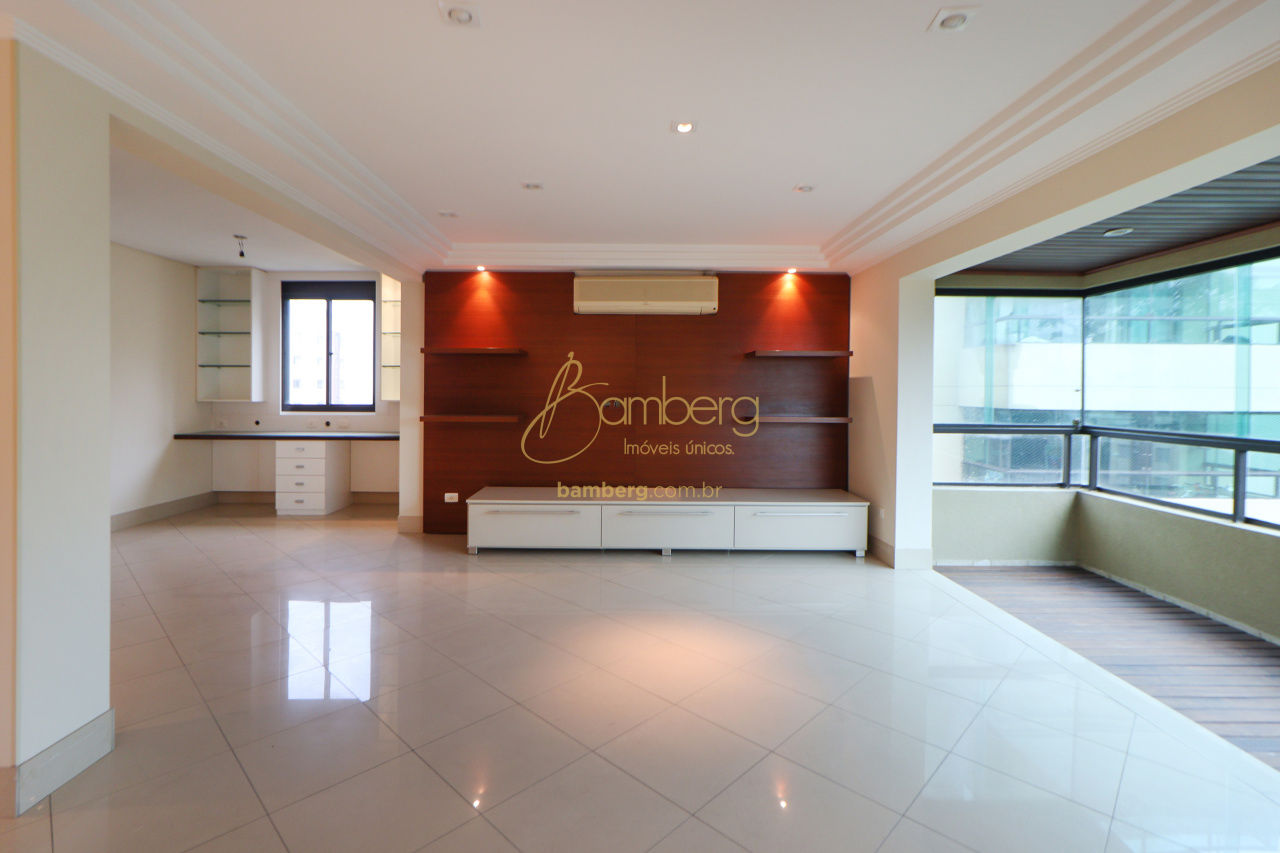 Apartamento no bairro Morumbi - São Paulo