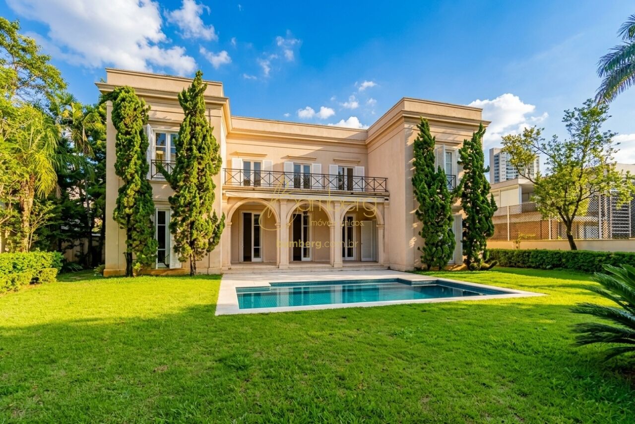 Casa no bairro Real Parque - São Paulo