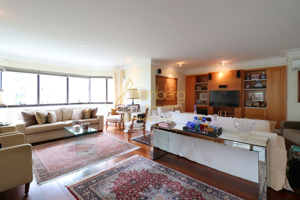 Apartamento no bairro Real Parque - São Paulo