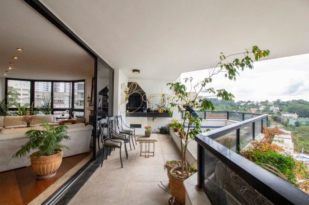 Apartamento no bairro Real Parque - São Paulo
