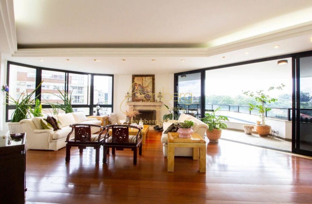 Apartamento no bairro Real Parque - São Paulo