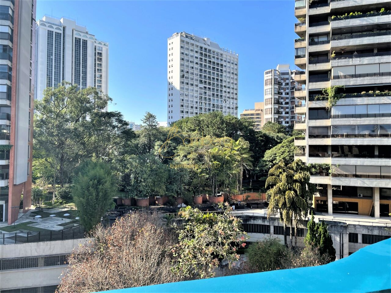 Apartamento no bairro Real Parque - São Paulo